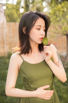 木崎纱耶